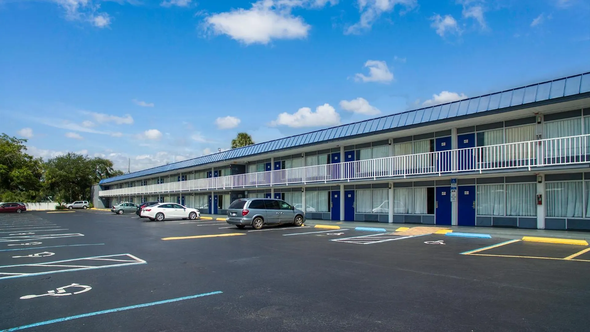 Days Inn By Wyndham Orlando Downtown Hotel