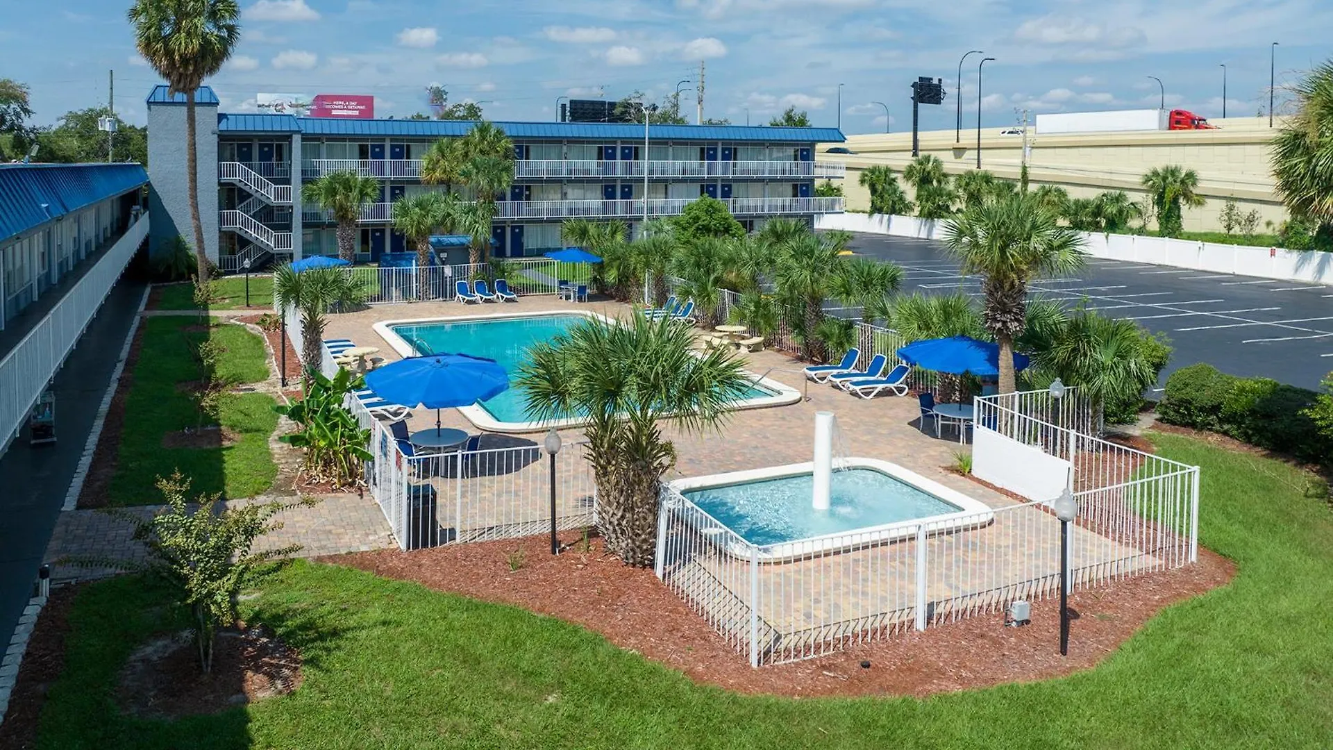 Days Inn By Wyndham Orlando Downtown